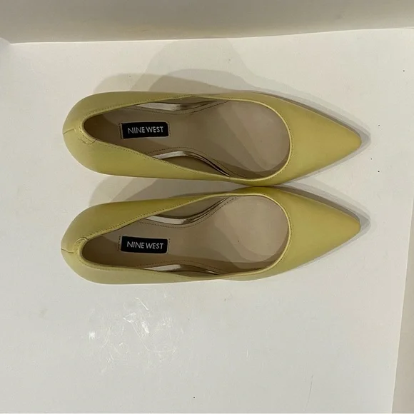 Yellow Block Heel Nine West Cara Pump Heels (Women’s 6.5) - Picture 6 of 12